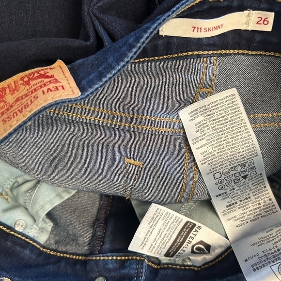 Levi’s 711 Skinny dark wash 5 pocket style denim blue jeans Sz-26 K5 - Picture 8 of 11